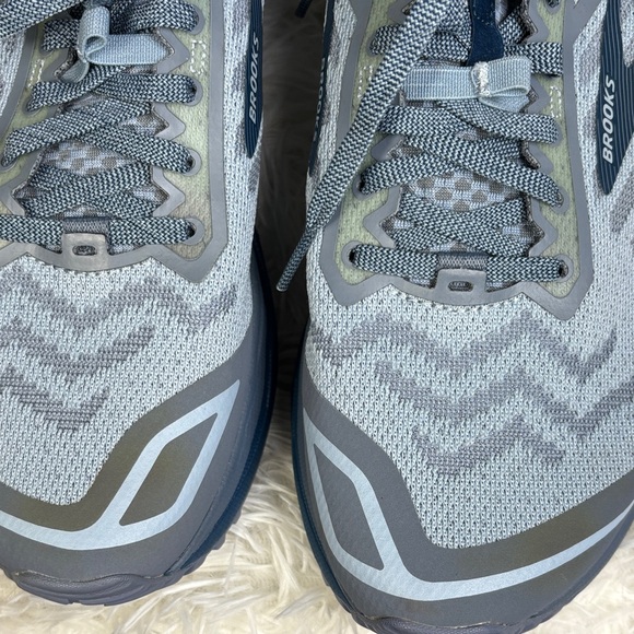 Brooks Caldera 4 - Picture 8 of 10